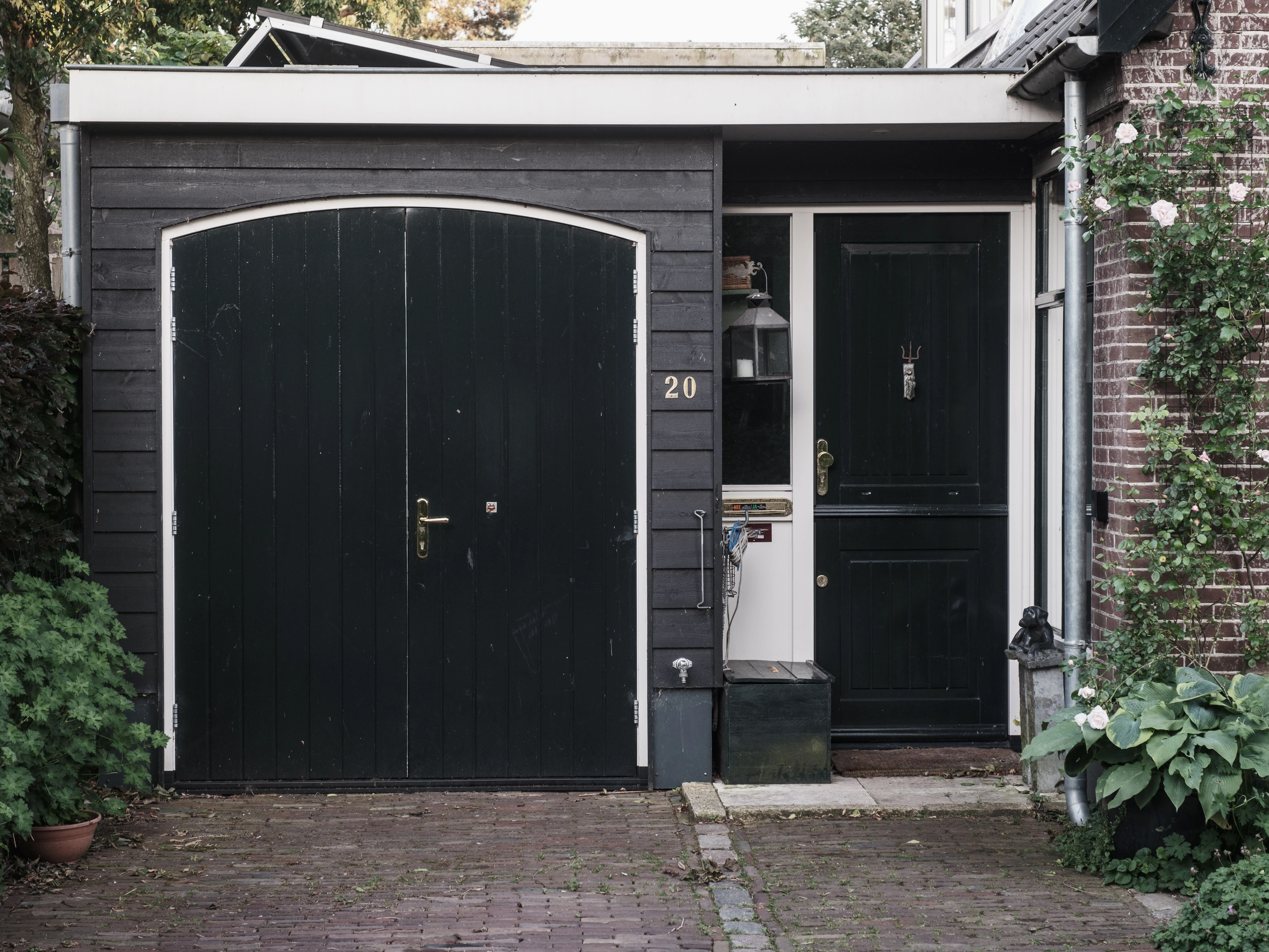 Residential garage door in Issaquah